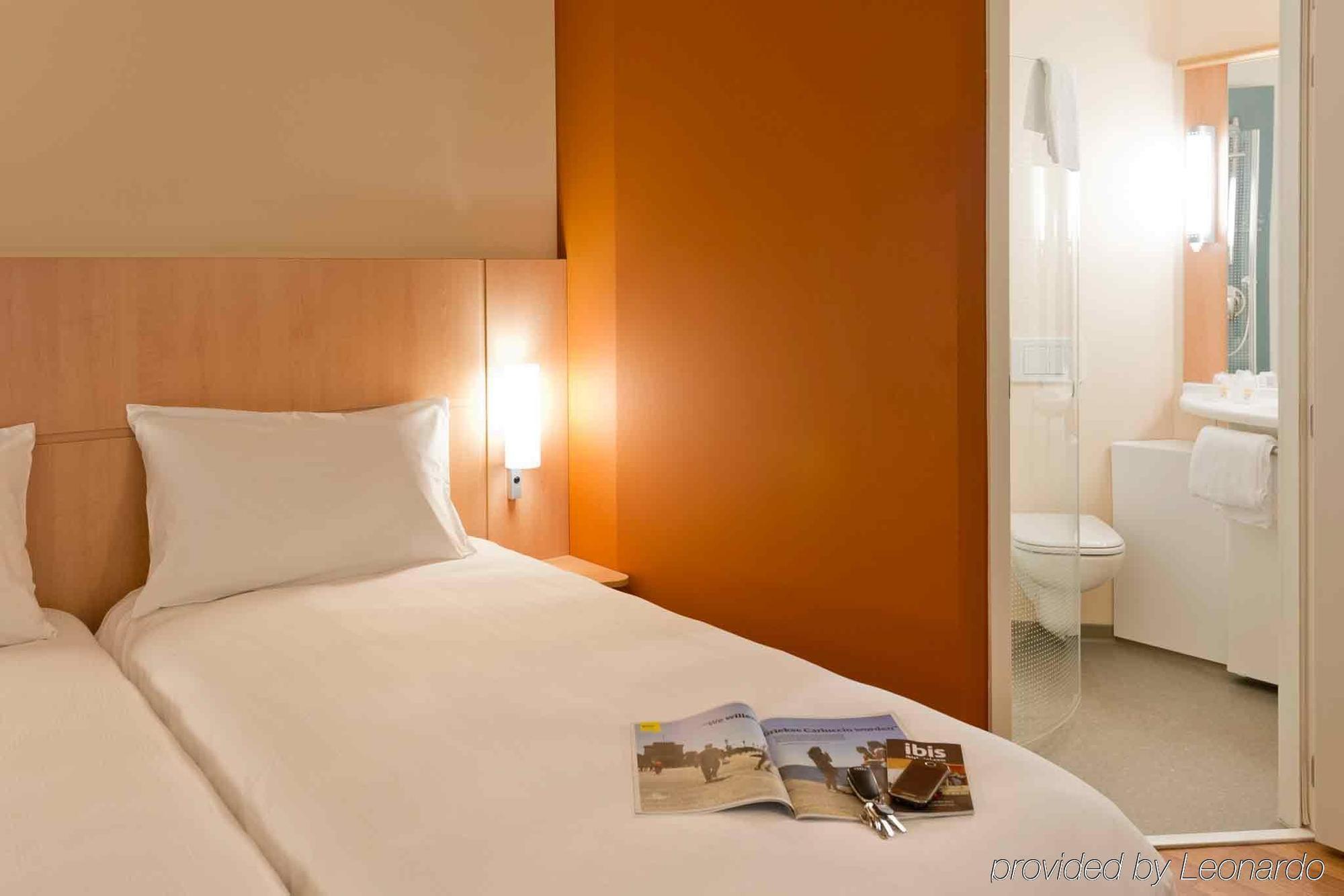 ไอบิส ลูเวน เฮเวอร์ลี Hotel เลอเวน ภายนอก รูปภาพ